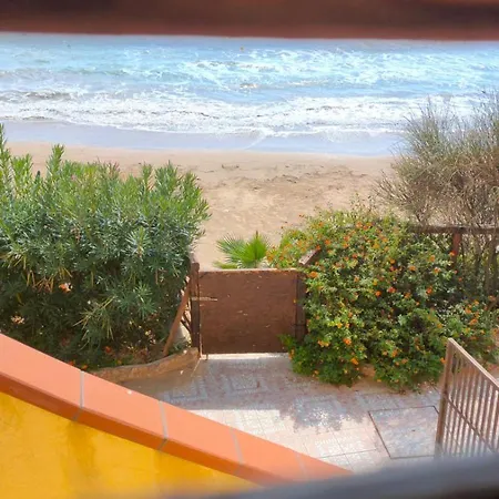 Salemi Lido Rossello 3 公寓
